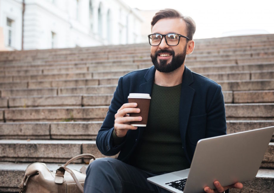 Profesjonalna estetyka i jakość męskich oprawek korekcyjnych od Ray Ban