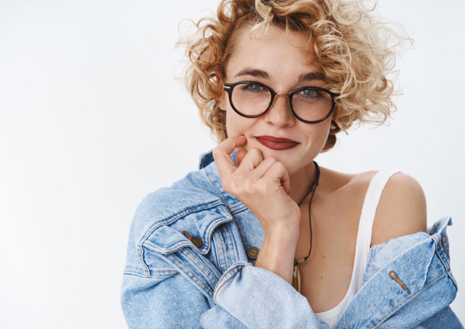 Nowoczesne i unikalne oprawki renomowanych okularów do poprawy wzroku